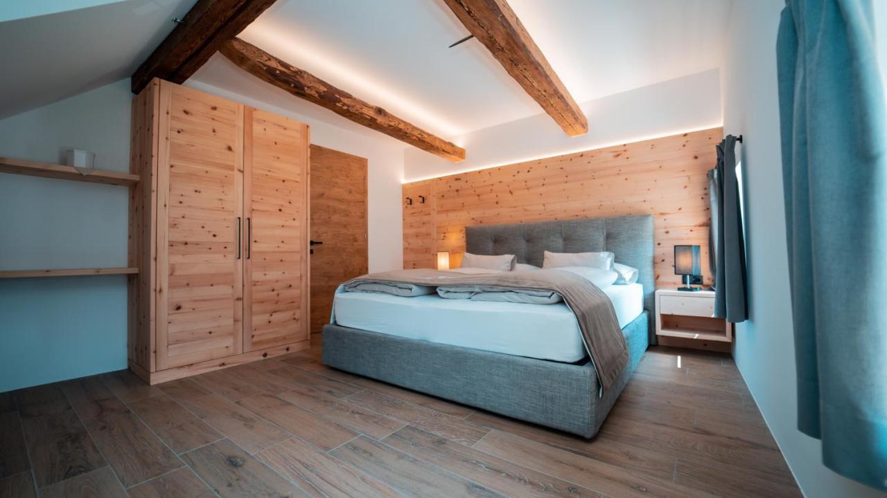 Apartments, Guest House & Historic Chalet Neuhaus San Sigismondo Exterior photo