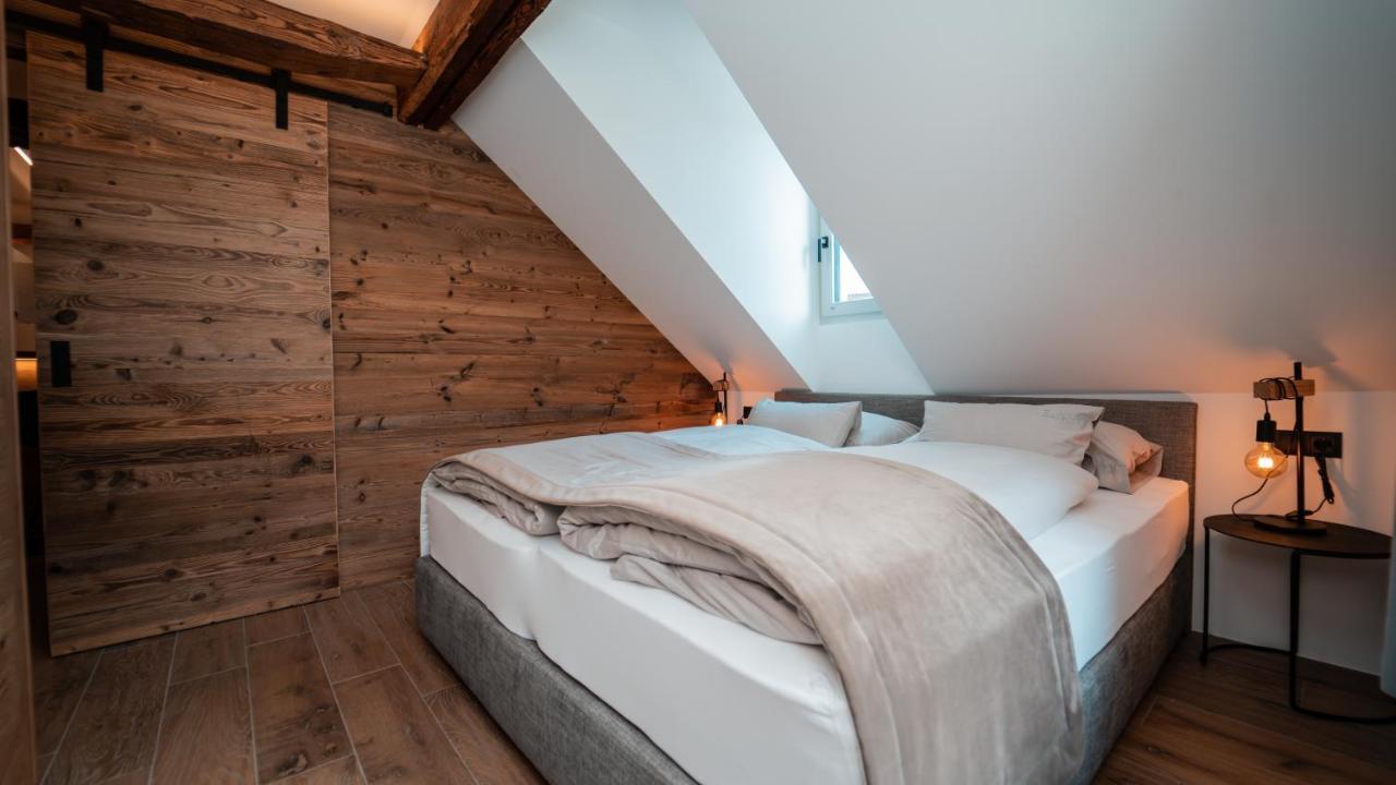 Apartments, Guest House & Historic Chalet Neuhaus San Sigismondo Exterior photo